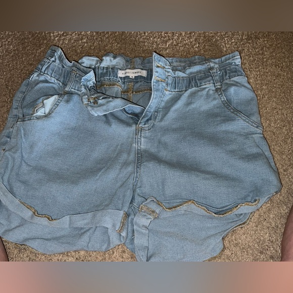 Xl bucket shorts - Picture 1 of 1
